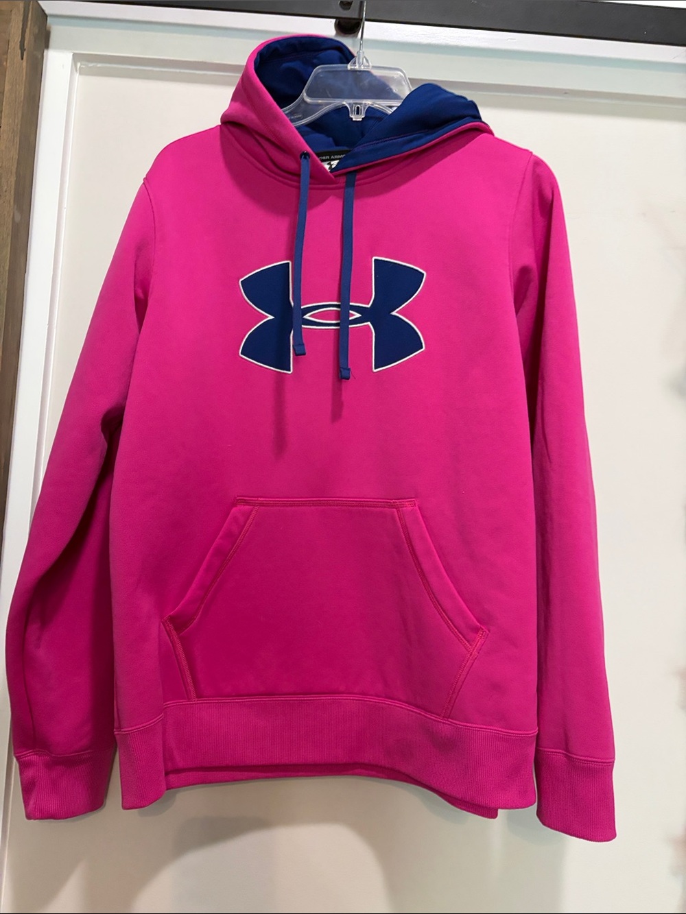 UA women’s loose fit hoodie